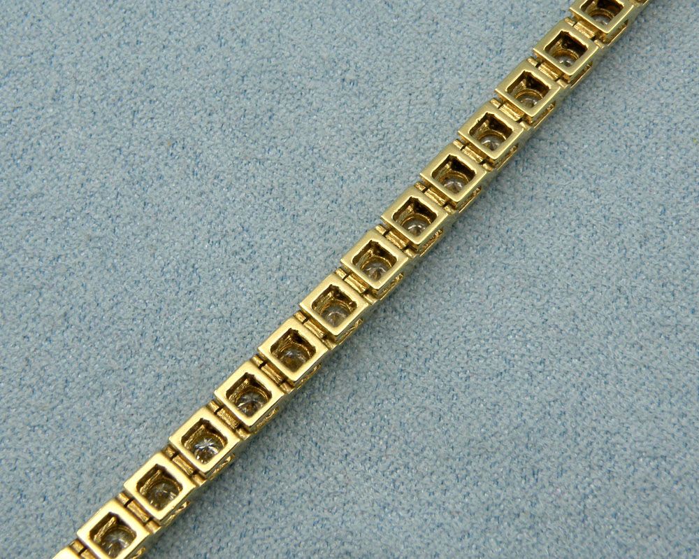 Gorgeous 5.00cttw Diamond Tennis Bracelet in 14K Yellow Gold, 8 inch Gorgeous 5.00cttw Diamond Tennis Bracelet in 14K Yellow Gold, 8 inch