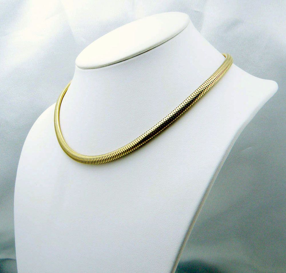 Authentic Tiffany & Co. Gold Flat Snake Chain 14K Yellow Gold Necklace Authentic Tiffany & Co. Gold Flat Snake Chain 14K Yellow Gold Necklace