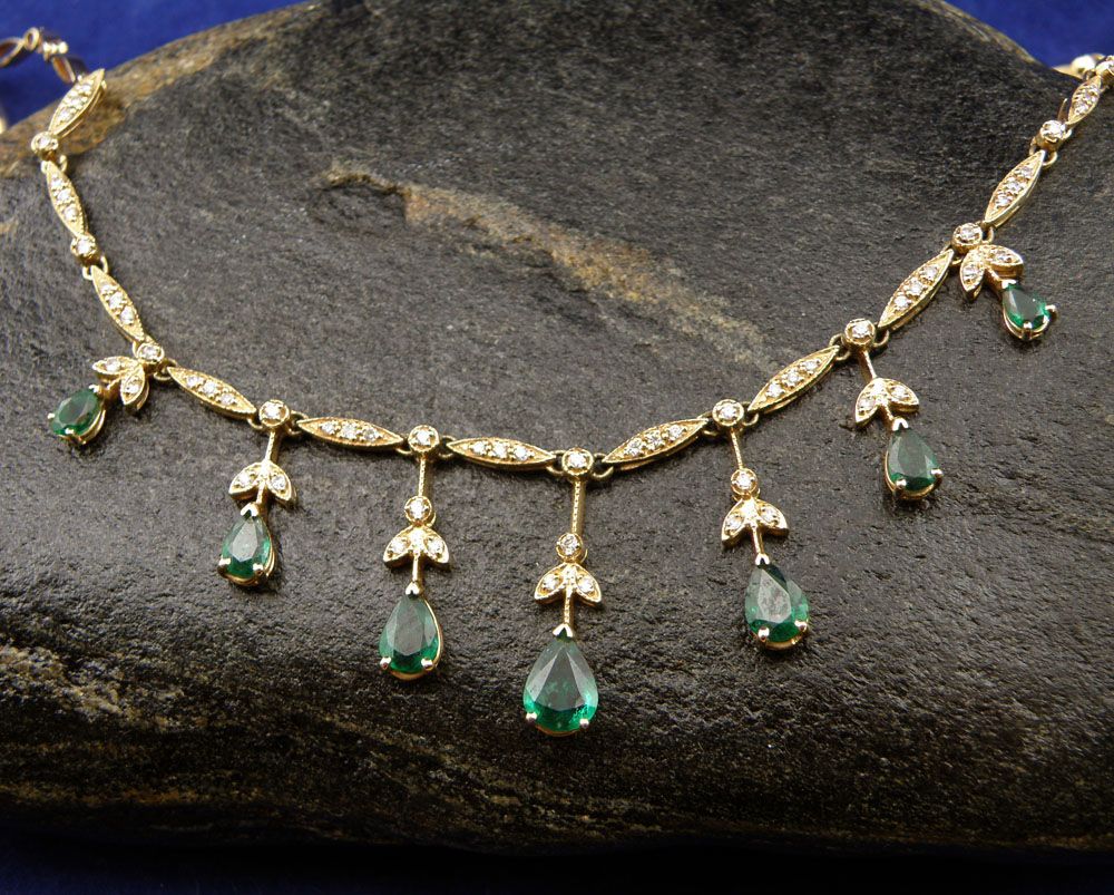 Luxurious "BH" 3.50cttw genuine Emerald w/Diamond Graduated Necklace Set in 14K Yellow Gold Luxurious "BH" 3.50cttw genuine Emerald w/Diamond Graduated Necklace Set in 14K Yellow Gold