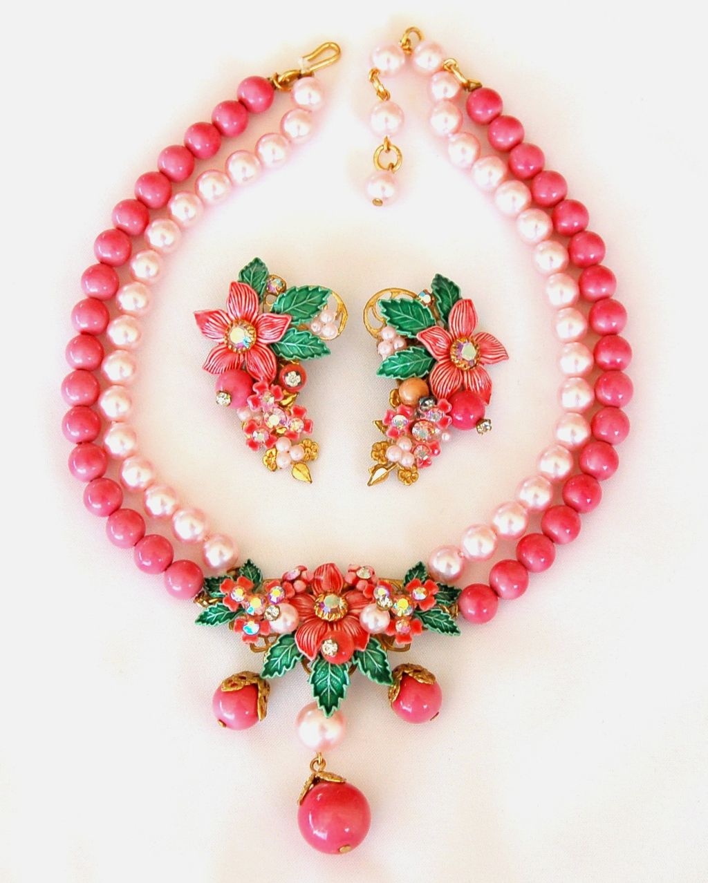 Pink Rhinestone Floral Necklace Earring Set Pink Rhinestone Floral Necklace Earring Set