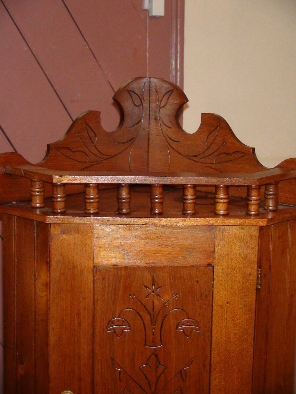 Antique 19th Century Hanging Walnut Corner Medicine Cabinet Antique 19th Century Hanging Walnut Corner Medicine Cabinet