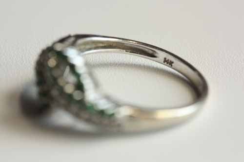 Vintage Serpentine Emerald and 14K White Gold Ring, Size 7.5 Vintage Serpentine Emerald and 14K White Gold Ring, Size 7.5