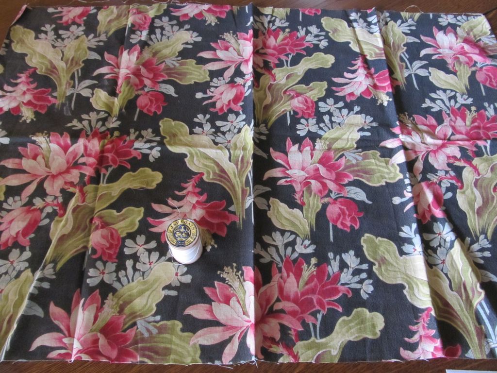 Antique 19th Century Floral Cotton Fabric 31 x 21 Antique 19th Century Floral Cotton Fabric 31 x 21