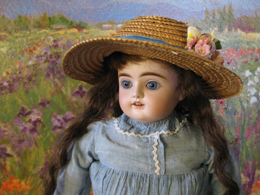 Best turned head Blue Eyed letter Kestner ever! All antique , heartbreakingly beautiful. Best turned head Blue Eyed letter Kestner ever! All antique , heartbreakingly beautiful.