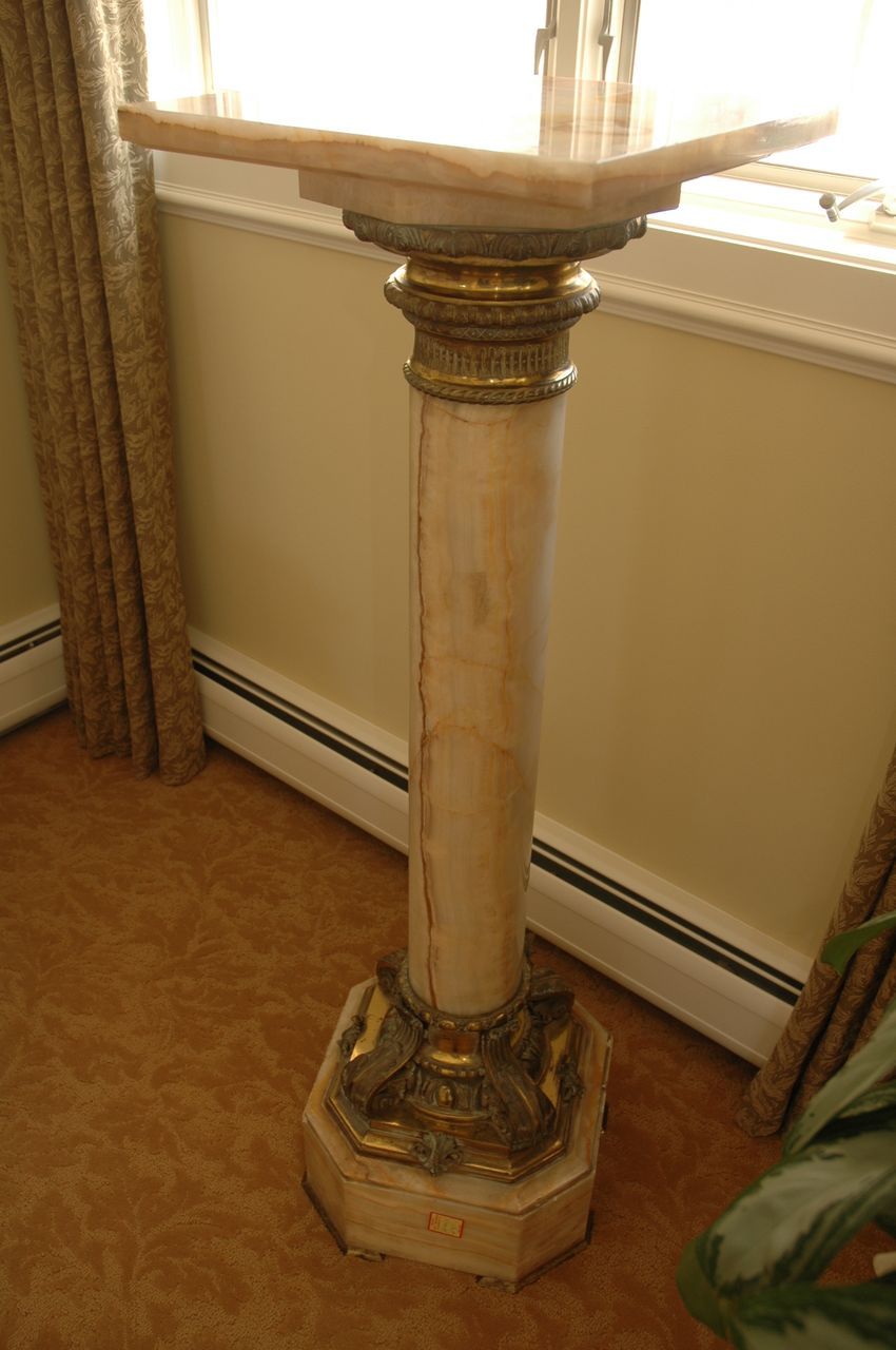Napoleon III Onyx & Bronze Pedestal, circa 1875 (French) Napoleon III Onyx & Bronze Pedestal, circa 1875 (French)