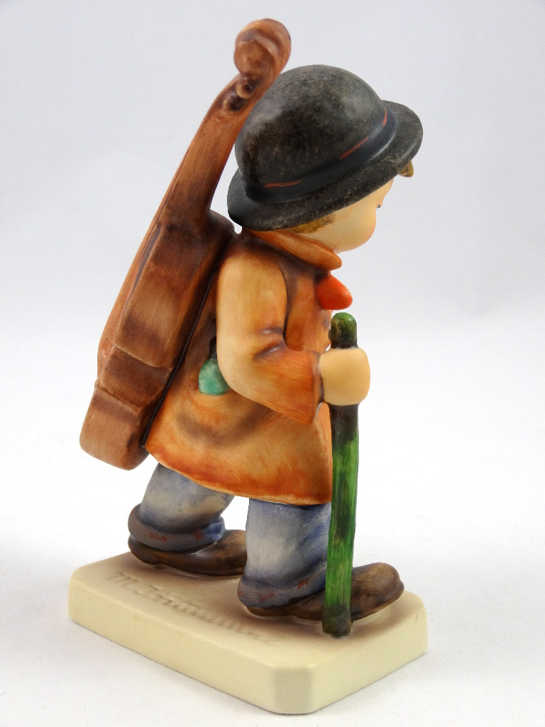 5 1/2" Hummel Figurine ~ Little Cellist ~ Boy Musician with Cello ~ HUM 89/1 ~ TMK-5 ca 1972 5 1/2" Hummel Figurine ~ Little Cellist ~ Boy Musician with Cello ~ HUM 89/1 ~ TMK-5 ca 1972