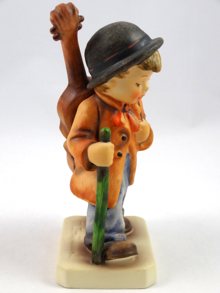 5 1/2" Hummel Figurine ~ Little Cellist ~ Boy Musician with Cello ~ HUM 89/1 ~ TMK-5 ca 1972 5 1/2" Hummel Figurine ~ Little Cellist ~ Boy Musician with Cello ~ HUM 89/1 ~ TMK-5 ca 1972