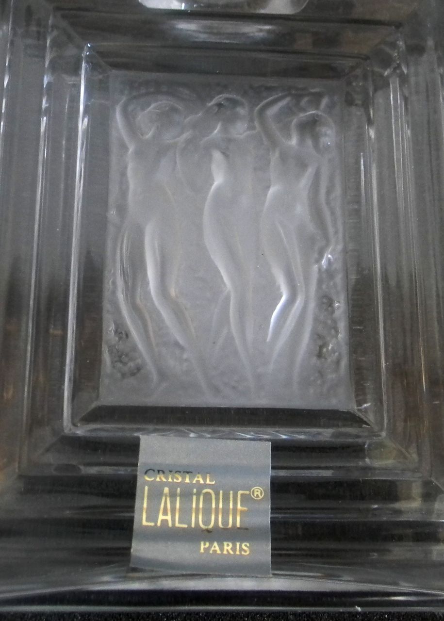 Lalique art deco style Duncan perfume bottle with nudes Lalique art deco style Duncan perfume bottle with nudes