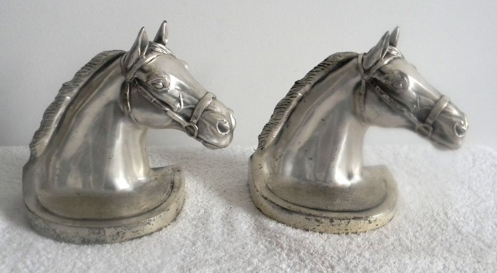 Philadelphia Mfg Co pair of horse head bookends - silver plated Philadelphia Mfg Co pair of horse head bookends - silver plated