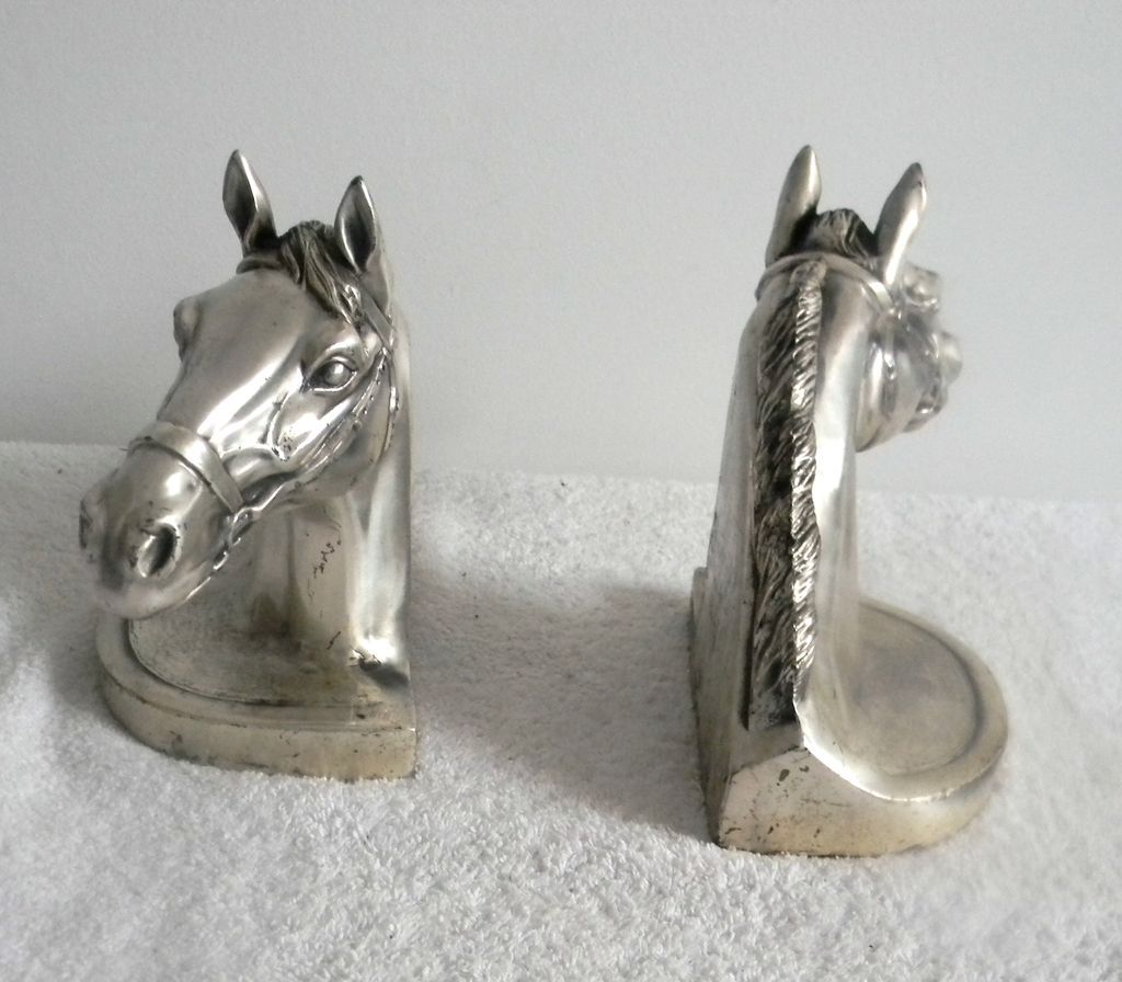 Philadelphia Mfg Co pair of horse head bookends - silver plated Philadelphia Mfg Co pair of horse head bookends - silver plated
