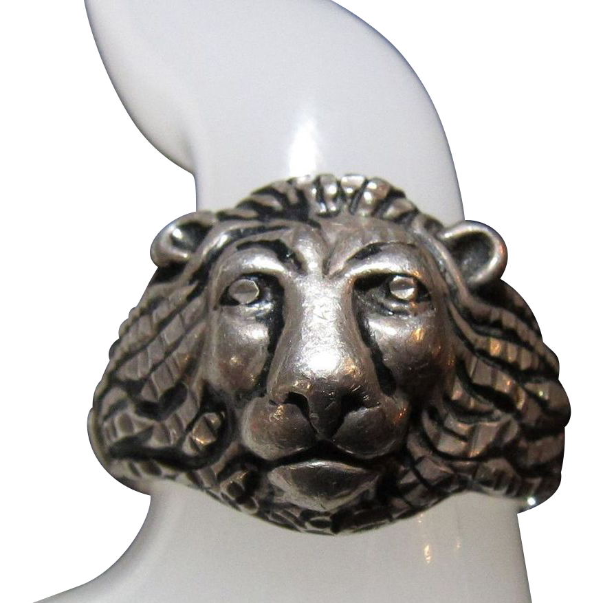 Sterling Silver Lions Head Ring