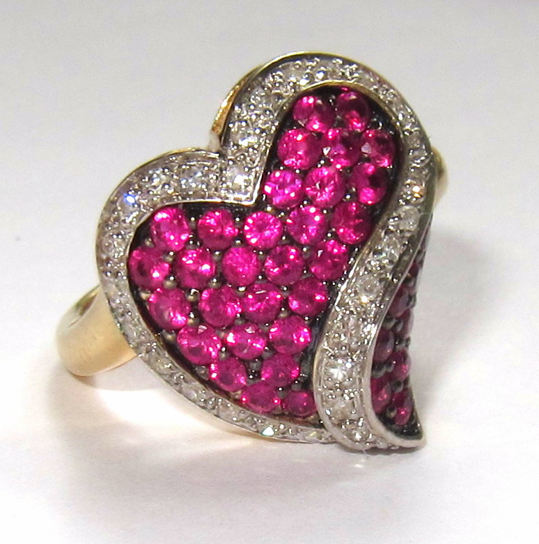 Vintage 10K Genuine Ruby & Diamond Heart Ring (Sz 5.5) Be My Valentine Vintage 10K Genuine Ruby & Diamond Heart Ring (Sz 5.5) Be My Valentine
