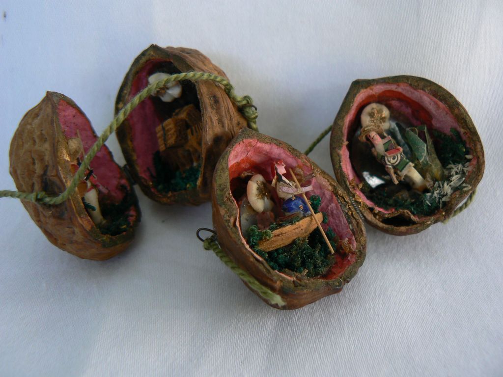 rare vintage walnut christmas ornaments tiny very old rare vintage walnut christmas ornaments tiny very old