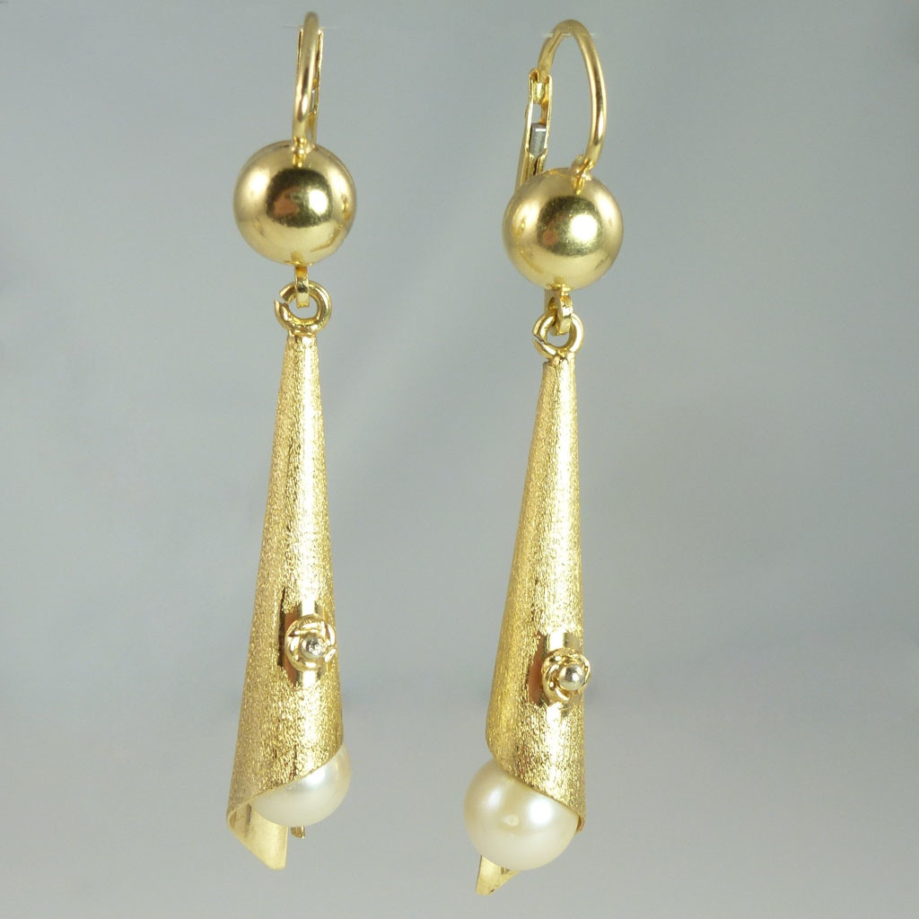 Vintage Italian Cultured Pearl 18kt Gold Cornet Drop Earrings From 