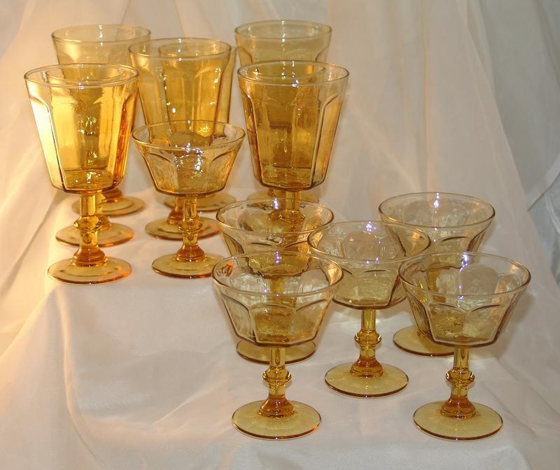 14 Matching Amber Colored Stemmed Water Goblets Parfaits & Sherberts 14 Matching Amber Colored Stemmed Water Goblets Parfaits & Sherberts