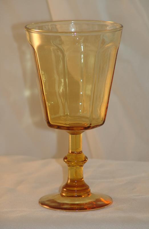 14 Matching Amber Colored Stemmed Water Goblets Parfaits & Sherberts 14 Matching Amber Colored Stemmed Water Goblets Parfaits & Sherberts
