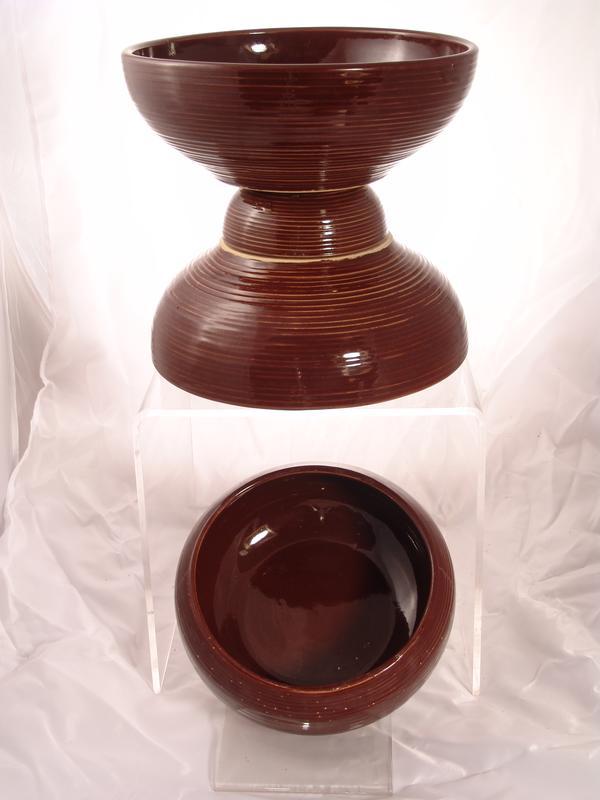 Set of 4 Vintage McCoy Old Brown Glazed Stoneware Oven-Proof Ribbed Serving Baking Casserole Bowls Set of 4 Vintage McCoy Old Brown Glazed Stoneware Oven-Proof Ribbed Serving Baking Casserole Bowls