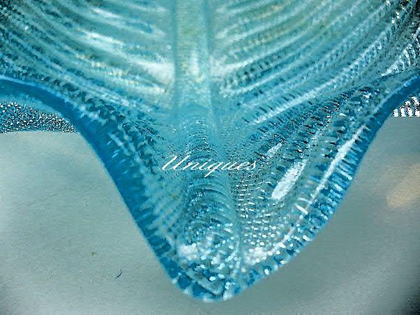 2 Ice Blue Italian Art Glass Leaf Nesting Nut Dishes 1960's 2 Ice Blue Italian Art Glass Leaf Nesting Nut Dishes 1960's