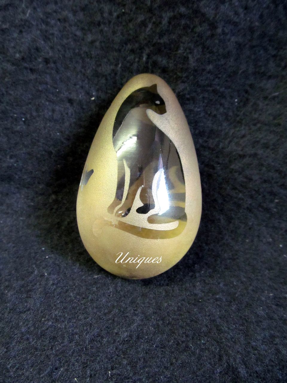 Unique 2 Silhouette Cats Glass Egg Paperweight Gold on Clear Glass Unique 2 Silhouette Cats Glass Egg Paperweight Gold on Clear Glass