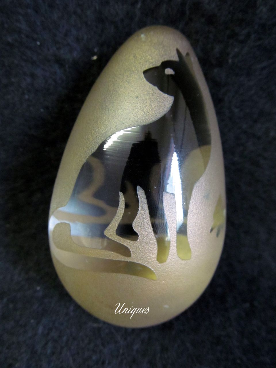 Unique 2 Silhouette Cats Glass Egg Paperweight Gold on Clear Glass Unique 2 Silhouette Cats Glass Egg Paperweight Gold on Clear Glass