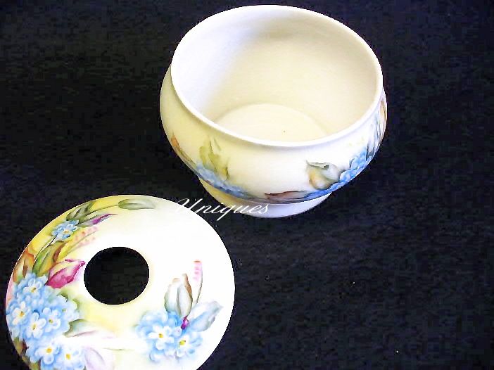 MZ Austria Porcelain Hair Receiver Dish HP Flowers Hydrangea MZ Austria Porcelain Hair Receiver Dish HP Flowers Hydrangea