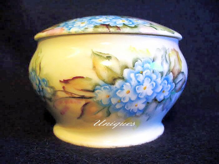 MZ Austria Porcelain Hair Receiver Dish HP Flowers Hydrangea MZ Austria Porcelain Hair Receiver Dish HP Flowers Hydrangea