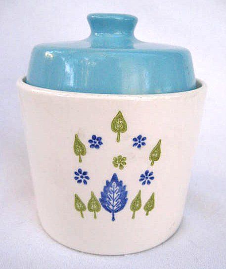 1960s Marcrest Alpine Swiss Chalet Creamer & Sugar Bowl with Lid 1960s Marcrest Alpine Swiss Chalet Creamer & Sugar Bowl with Lid