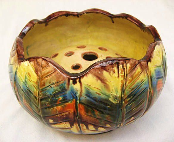 Vintage Oaxacan Dripware Pottery Bowl / Vase with Floral Frog -- Mexico circa 1930s Vintage Oaxacan Dripware Pottery Bowl / Vase with Floral Frog -- Mexico circa 1930s