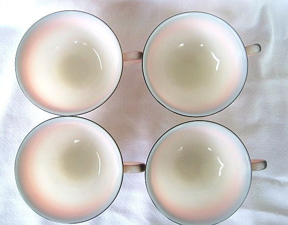 Hazel Atlas Ovide Informal Pink / Charcoal Creamer, Sugar, 4 Cups Hazel Atlas Ovide Informal Pink / Charcoal Creamer, Sugar, 4 Cups