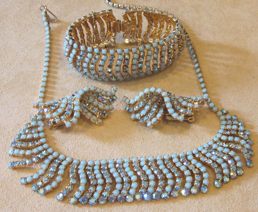 ALICE CAVINESS- Outstanding rare signed demi parure ALICE CAVINESS- Outstanding rare signed demi parure