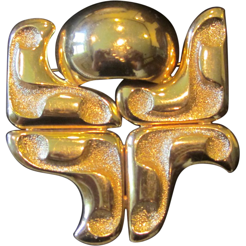 GROSSE- Signed Runway Brooch GROSSE- Signed Runway Brooch