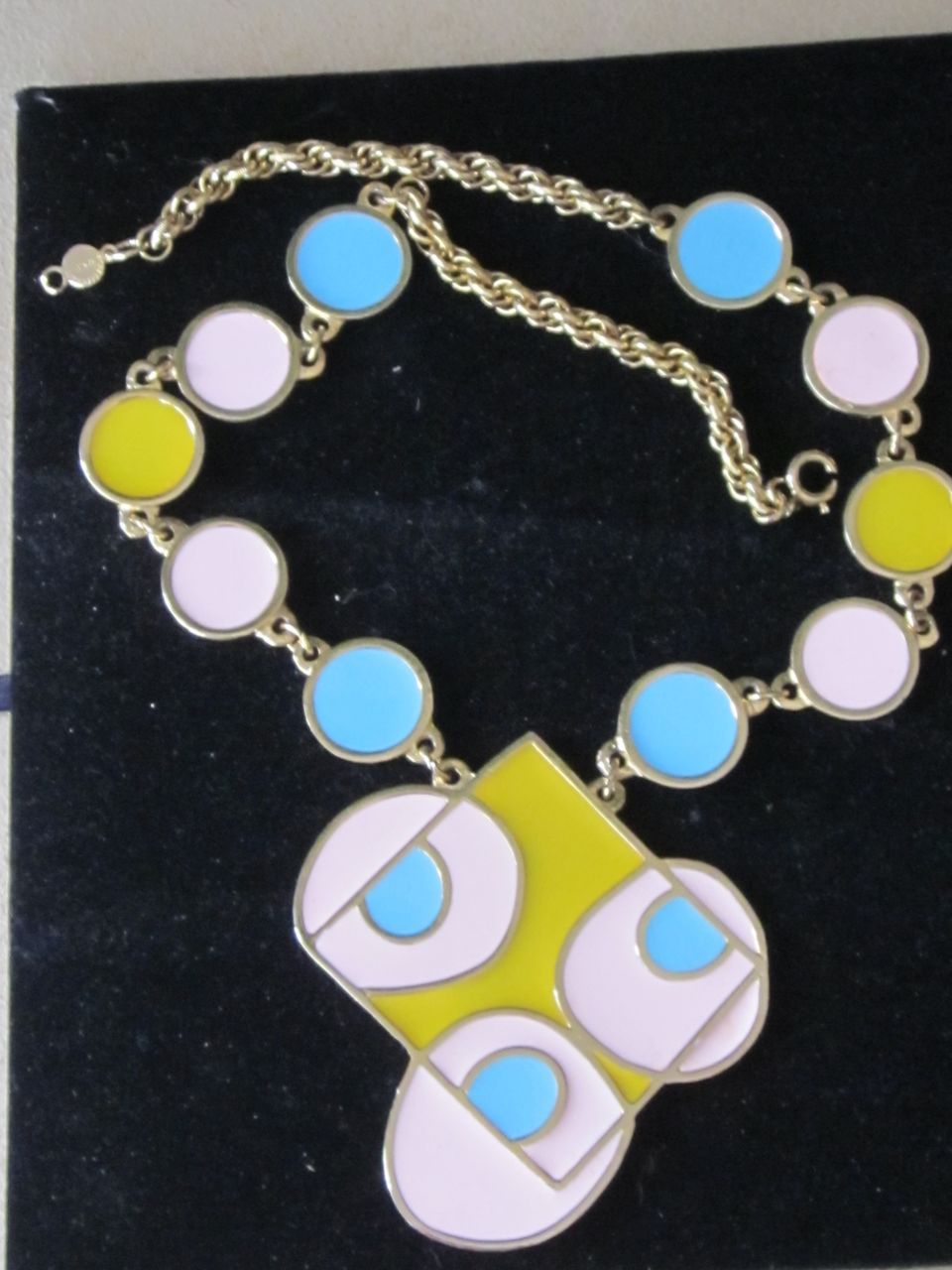 ACCESSOCRAFT- Rare op- art pastel runway necklace ACCESSOCRAFT- Rare op- art pastel runway necklace