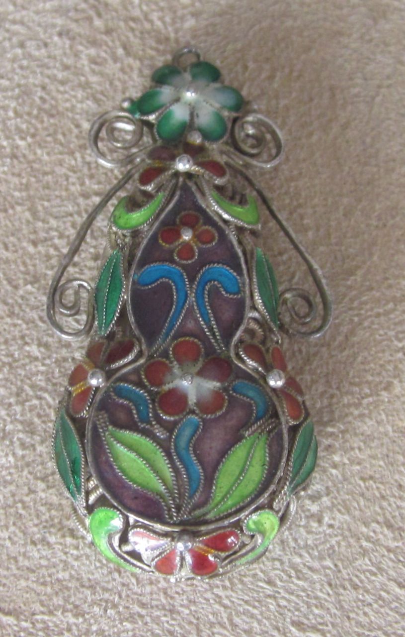 China Enamel Vintage Export Large Pendant or Charm. China Enamel Vintage Export Large Pendant or Charm.