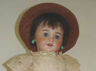 Wonderful G-L Bleuette Doll Hat 1939 Wonderful G-L Bleuette Doll Hat 1939