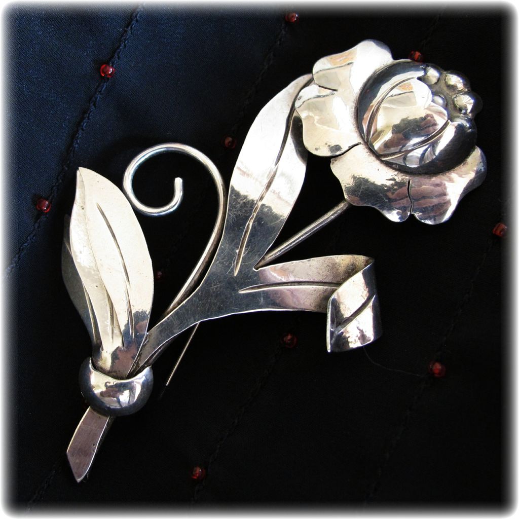 Vintage Coro Mexico Aquilar Sterling Silver Brooch Vintage Coro Mexico Aquilar Sterling Silver Brooch