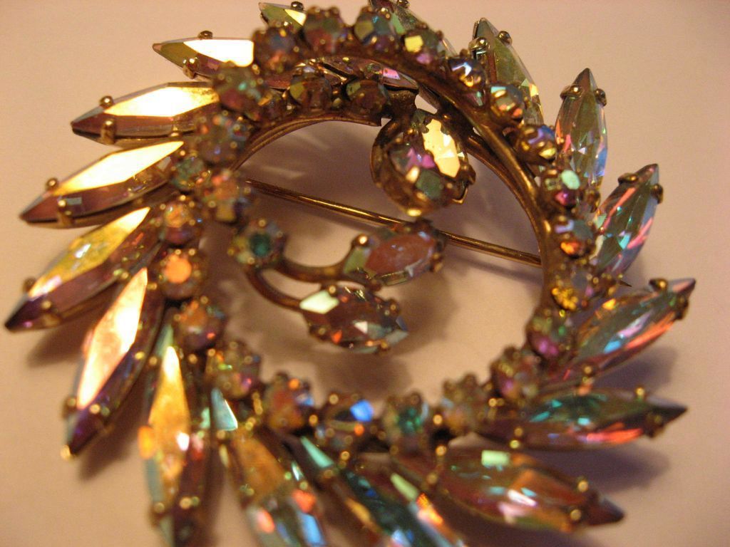 Sherman Rhinestone Brooch Sherman Rhinestone Brooch
