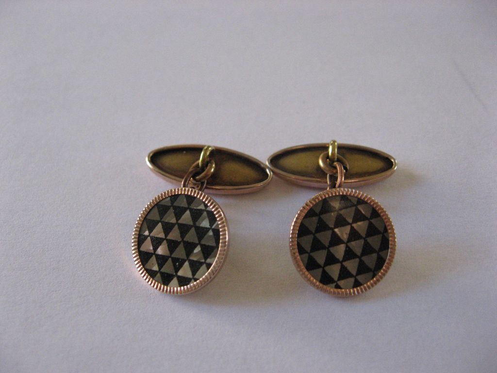 Art Deco Mother of Pearl Geometric Cuff Links Art Deco Mother of Pearl Geometric Cuff Links