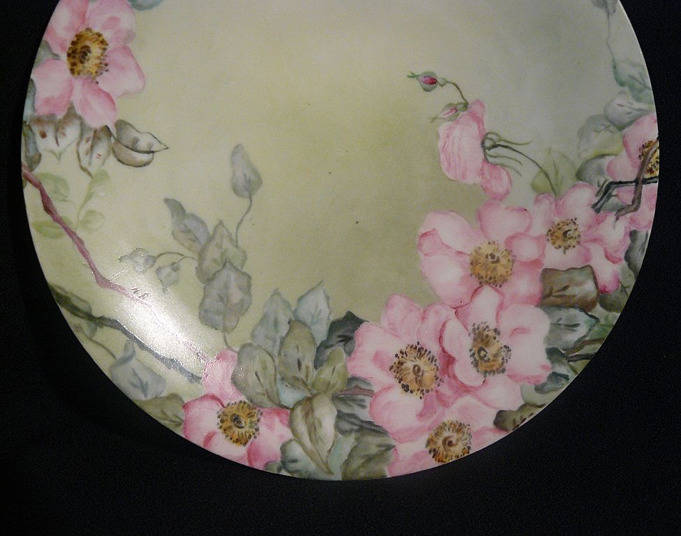 Handpainted Roses porcelain plate T&V Limoges dessert plate Handpainted Roses porcelain plate T&V Limoges dessert plate