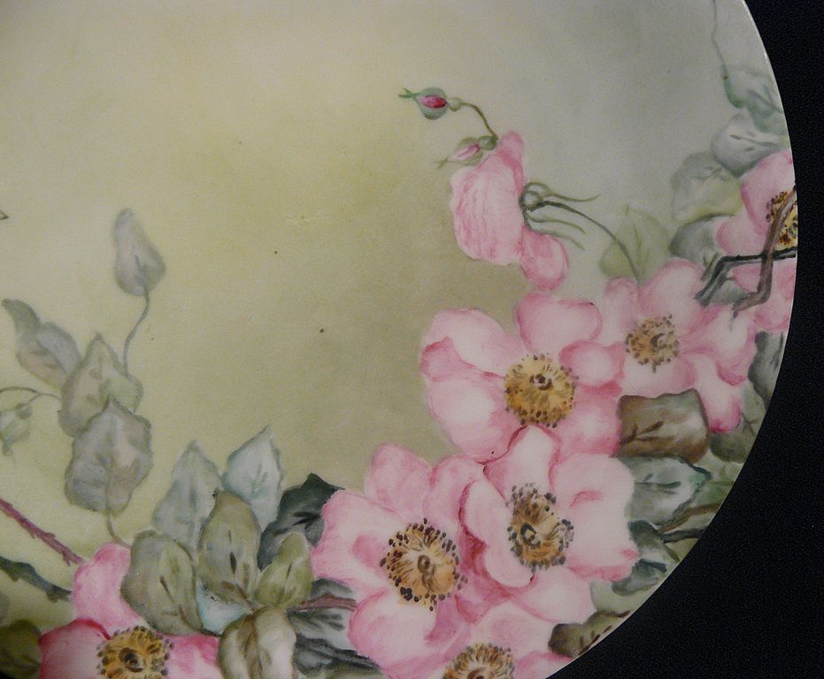 Handpainted Roses porcelain plate T&V Limoges dessert plate Handpainted Roses porcelain plate T&V Limoges dessert plate