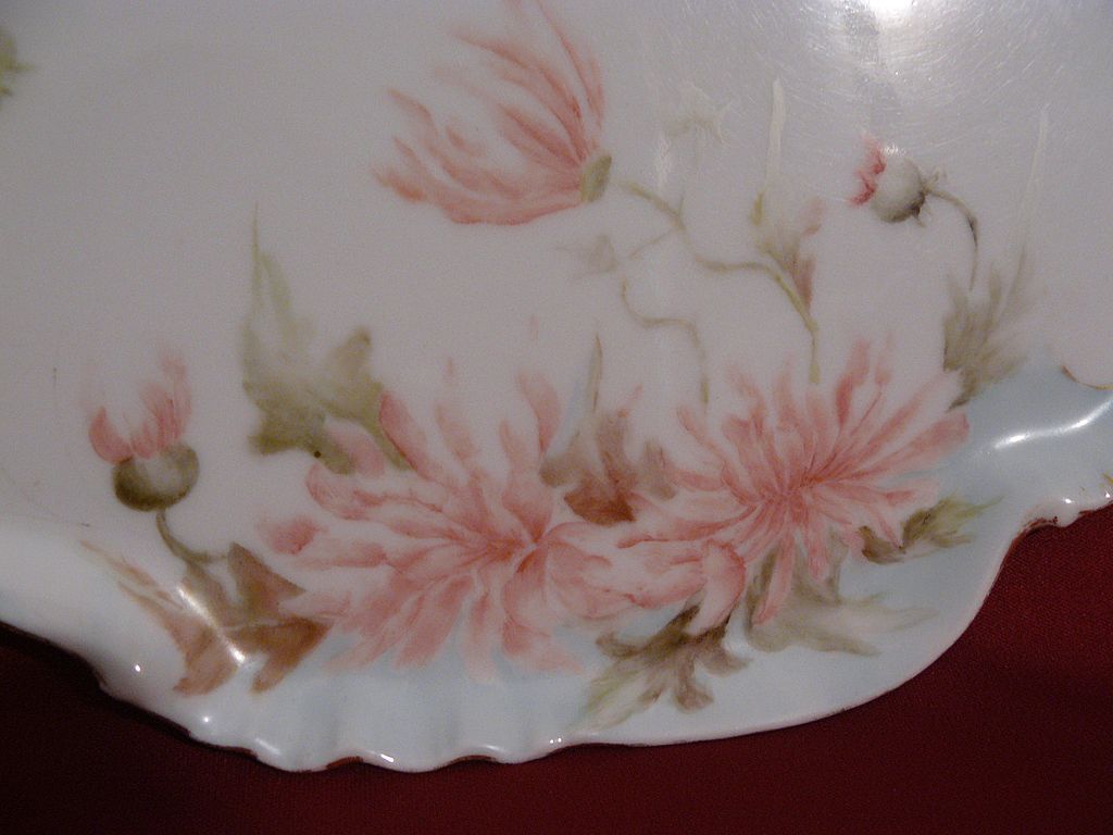 Porcelain hand painted tray Limoges (CFH/GDM) Porcelain hand painted tray Limoges (CFH/GDM)