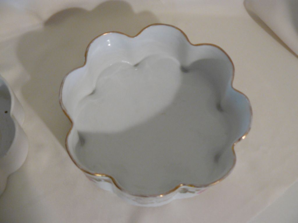 Austrian ferner /fernier bowl with original liner by Guthurz porcelain Austrian ferner /fernier bowl with original liner by Guthurz porcelain