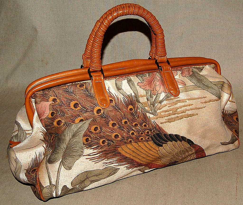 Vintage Silk Doctor's Bag Styled Purse- Made in Italy for Saks 5th Avenue Vintage Silk Doctor's Bag Styled Purse- Made in Italy for Saks 5th Avenue