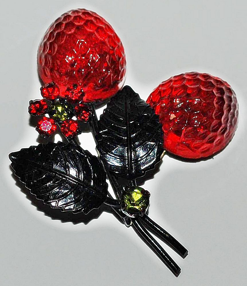 Vintage Red Raspberry Austrian Fruit Pin With Rhinestone Accents Vintage Red Raspberry Austrian Fruit Pin With Rhinestone Accents