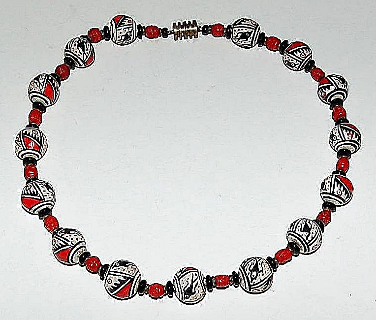 VIntage Petroglyph Hand Painted Bead Choker Necklace with Cinnabar - Art Deco Styled Primitive VIntage Petroglyph Hand Painted Bead Choker Necklace with Cinnabar - Art Deco Styled Primitive