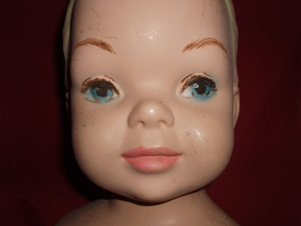 Vintage Boy Mannequin Bust. Adorable! Excellent Condition. Vintage Boy Mannequin Bust. Adorable! Excellent Condition.