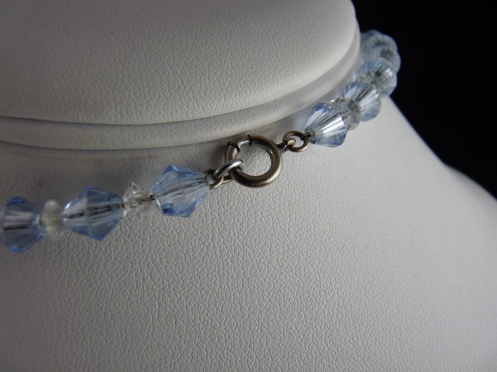 Art Deco Pendant Necklace Filigree Setting Blue Glass Beads Art Deco Pendant Necklace Filigree Setting Blue Glass Beads