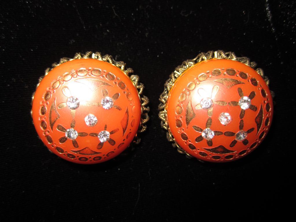 Vintage Rhinestone clip on Earrings TANGERINE Vintage Rhinestone clip on Earrings TANGERINE