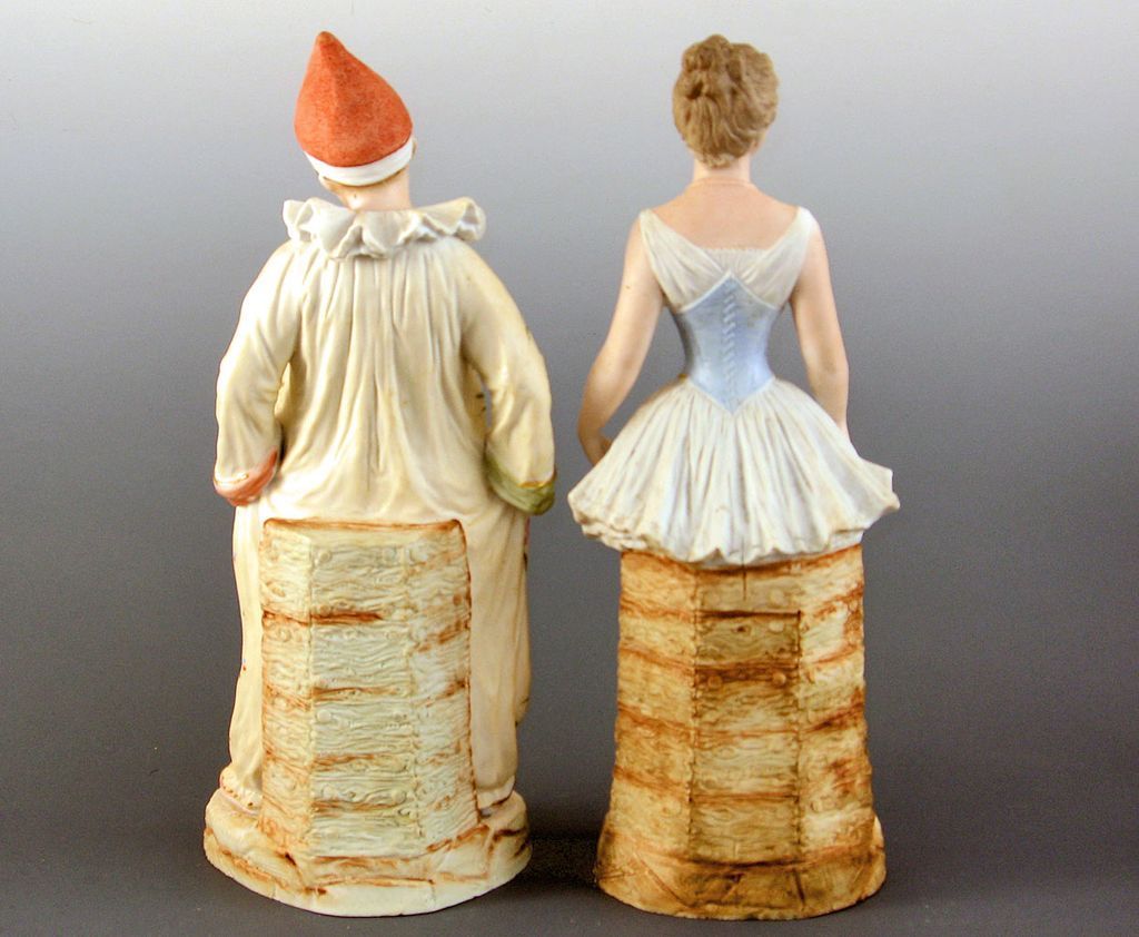 Heubach Acrobat and Clown figurines ~Charming Circus Costumes. ~Unusual Pair~ Heubach Acrobat and Clown figurines ~Charming Circus Costumes. ~Unusual Pair~