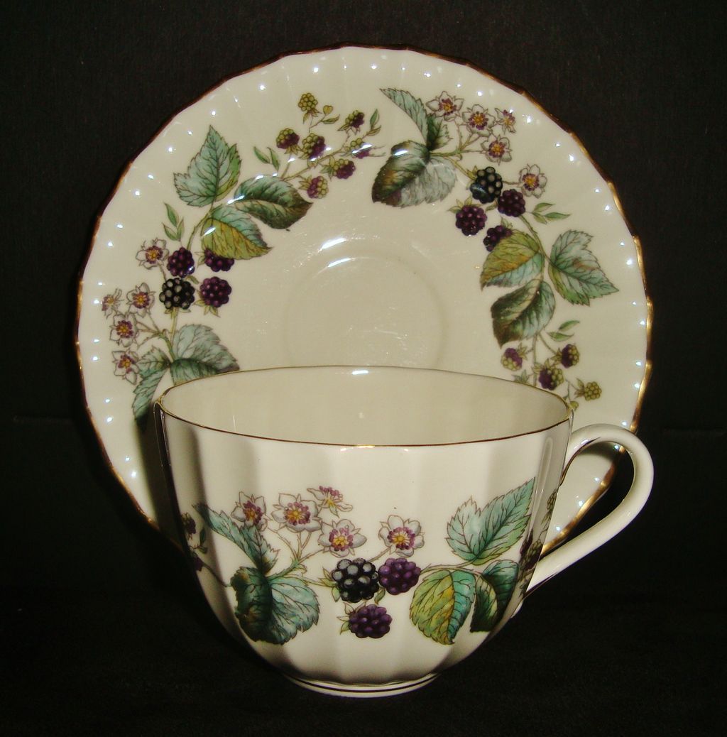 1 of 8 Royal Worcester Lavinia Cup Saucer Gold Rimmed Tea Coffee Fine