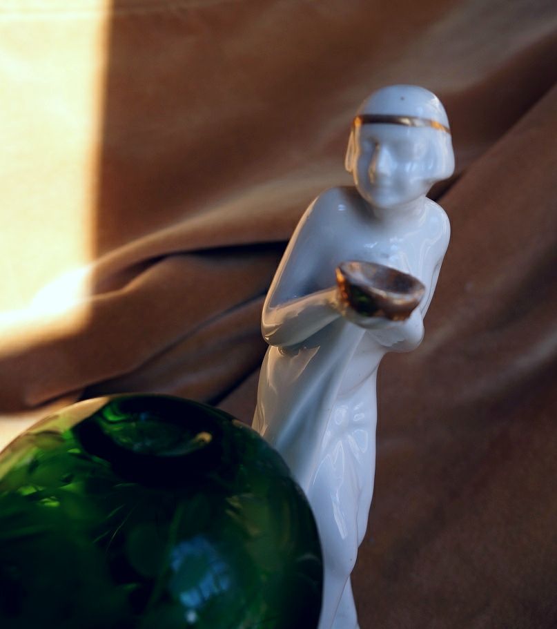 ART DECO Semi Nude Lady Porcelain Perfume Lamp, Original Etched Globe ART DECO Semi Nude Lady Porcelain Perfume Lamp, Original Etched Globe